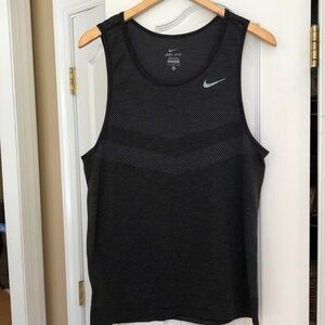 Nike Men’s Dri-fit dark grey tank